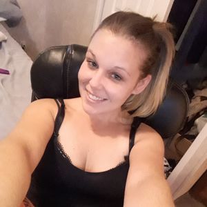 Meet your Posher, Tonya